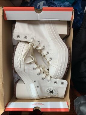 Converse Cream High-Top Lace-Up Platform Boots